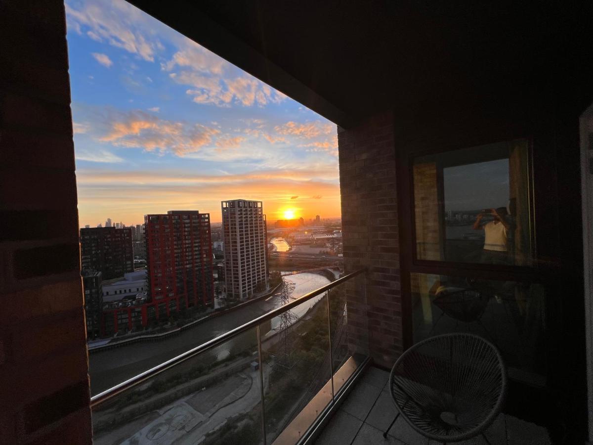 Ac Luxe Penthouse With Free Parking Londres Exterior foto