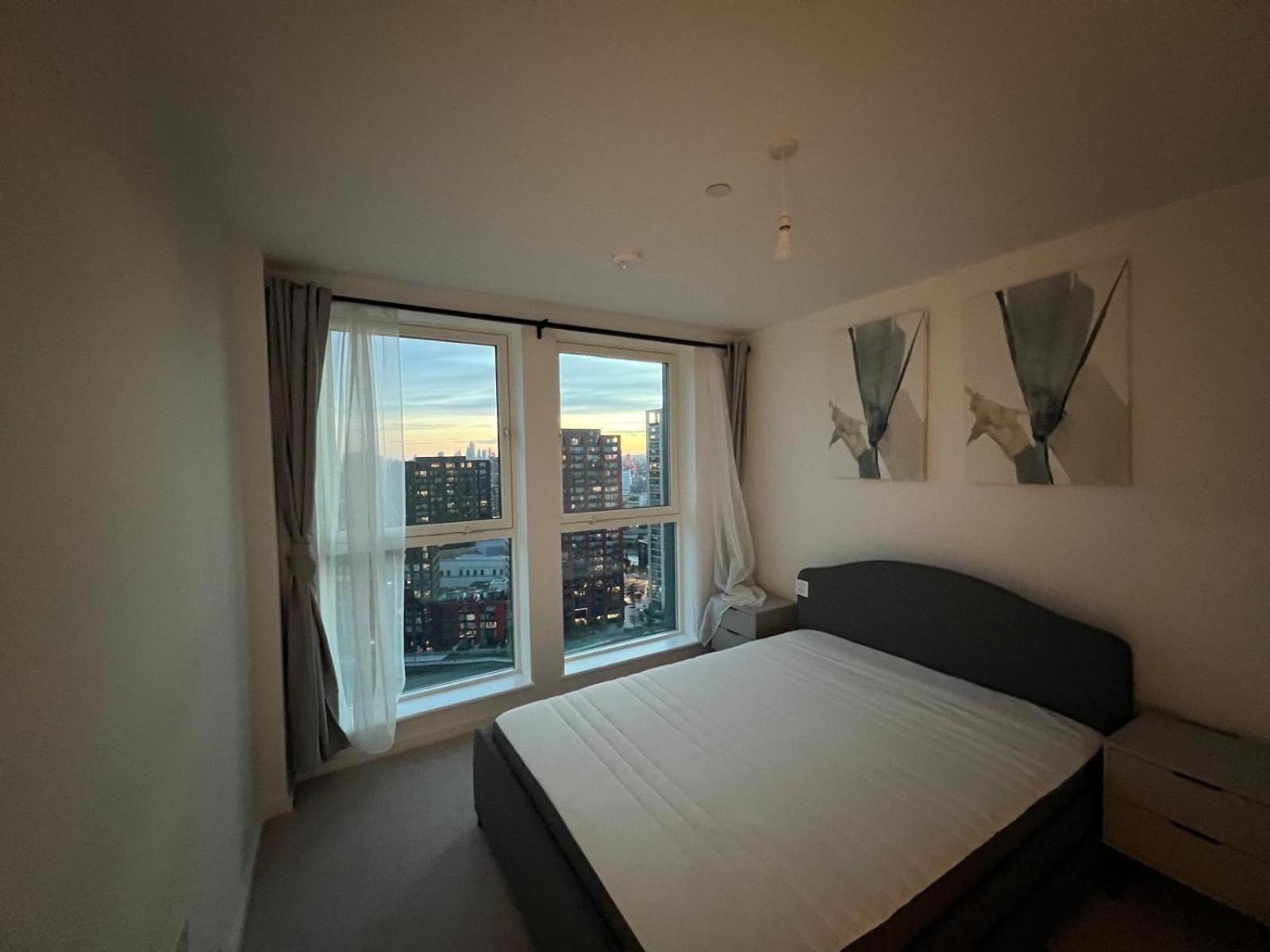 Ac Luxe Penthouse With Free Parking Londres Exterior foto